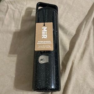 NEW 2023 Miir Thermo Pacman Ghost Tin Drinking bottle